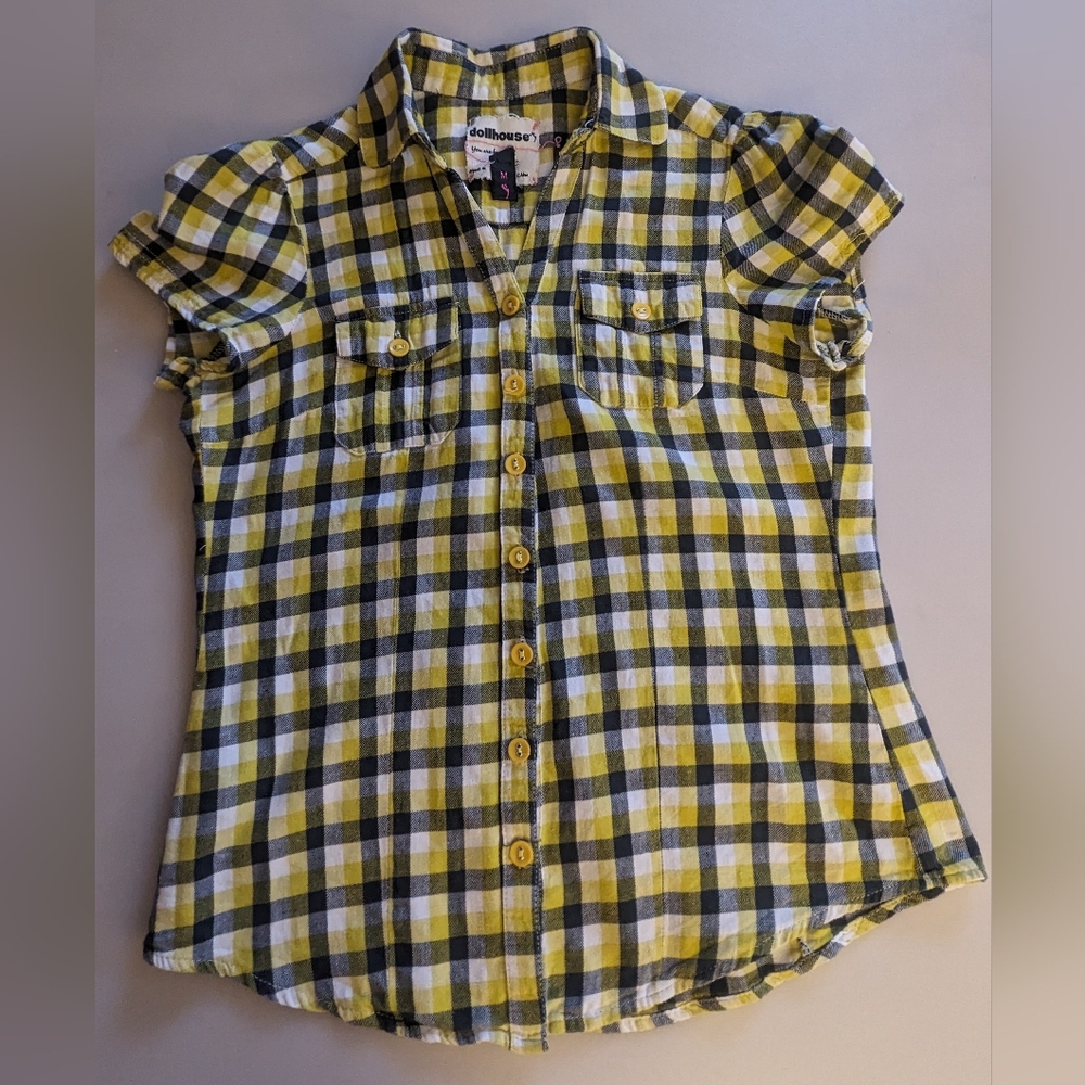 Dollhouse Women's Youth Girls Cotton Plaid Short Sleeve Button Down Top. Sz M